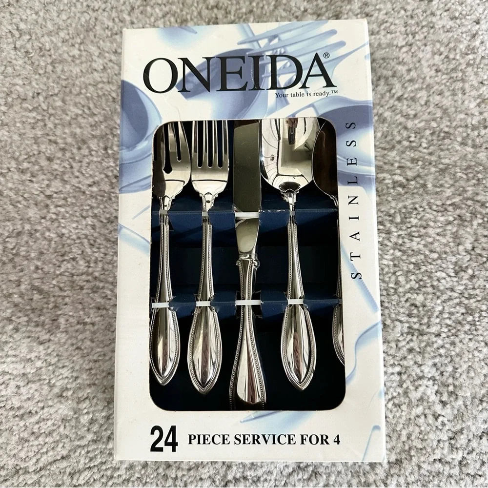 Oneida AMERICAN HARMONY Silver Stainless Steel 18/8 Flatware Set 24 PC NEW